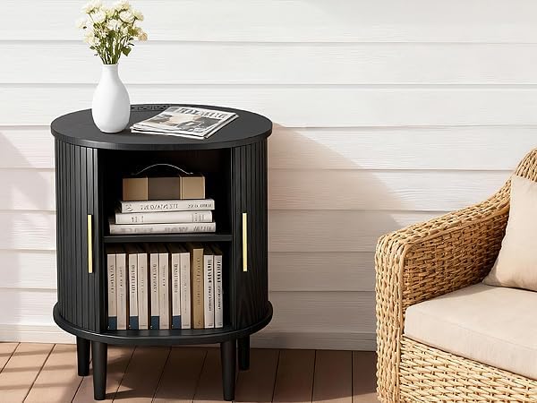 Nightstand with Charging Station, Fluted Accent Side Table with Sliding Door & Adjustable Shelf, Mid-Century Modern End Table for Small Space, Living Room, Bedroom(1, Black)