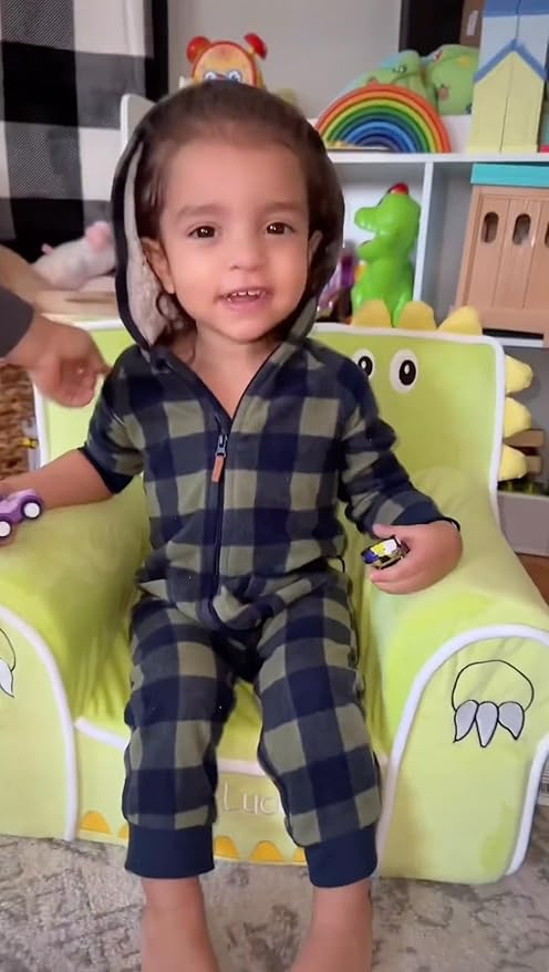 DIBSIES Personalized Creative Wonders Toddler Chair - Ages 1.5 to 4 Years Old (Unicorn)