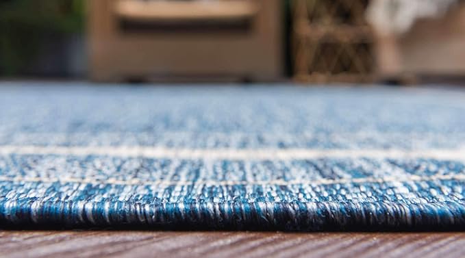 Unique Loom Outdoor Border Collection Area Rug - Soft Border (9' x 12' Rectangle, Blue/ Ivory)