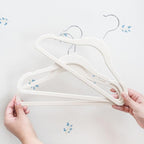 3 Sprouts Velvet Baby Hangers - Non-Slip Hanger for Infant, Toddler, Baby Clothes - Closet Kids Hangers with Slim Design, Nordic Colors, Pack of 30 - Beige