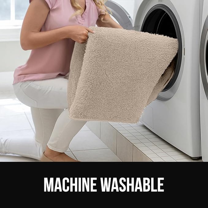 GORILLA GRIP Slip Resistant Soft Washable Stain Resistant Area Rug, 5x7, Plush Thick Carpet for Bedroom Living Room, No Shed Floor Rugs, Pet Friendly, Dorm Essentials, Kid Nursery Home Decor, Ivory