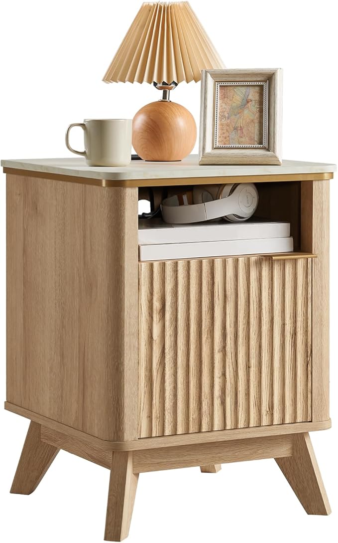 QUW Fluted Nightstands with Charging Station, 18" Modern Side Table, Wooden Bedside Table with Faux Marble Top, Open Storage, Cabinet, End Table for Bedroom, Living Room, Natural Oak