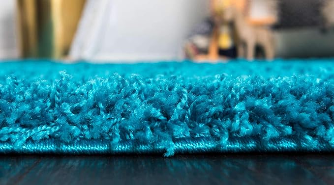 Unique Loom Solid Shag Collection Area Rug (4' 1" x 6' 1" Rectangle, Turquoise)