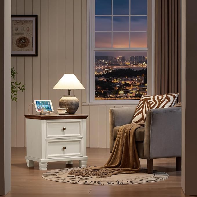 Farmhouse Nightstand Set of 2, Rustic Low Nightstands with 2 Drawers & Charging Station, Vintage Night Stands with 4 Square Solid Wood Legs, Small Dresser for Bedroom, Home, White