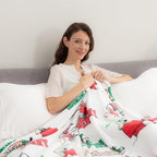 Berkshire Blanket Peanuts® VelvetLoft® Cute Character Snoopy Plush Blanket,Christmas Snowy Scene,Full/Queen 90 in x 90 in (Official Peanuts® Product)