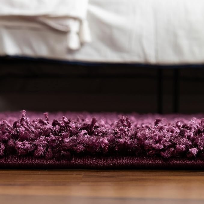 Unique Loom Solid Shag Collection Area Rug (3' 3" Round, Eggplant Purple)