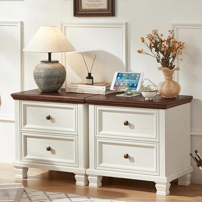 Farmhouse Nightstand Set of 2, Rustic Low Nightstands with 2 Drawers & Charging Station, Vintage Night Stands with 4 Square Solid Wood Legs, Small Dresser for Bedroom, Home, White