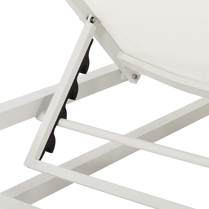 Christopher Knight Home Jerome Outdoor Aluminum Chaise Lounge with Mesh Seating (Set of 2), White