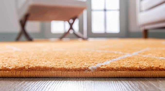 Unique Loom Trellis Frieze Collection Area Rug - Geometric (4' x 6', Orange/ Ivory)