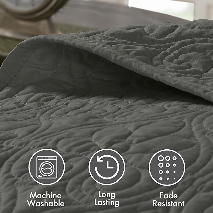 Madison Park Quebec Reversible Quilt Set Damask Design, Double Sided Stitching All Season, Lightweight Bedspread Bedding Set, Matching Sham, Dark Grey, Full(96"x110") 3 Piece