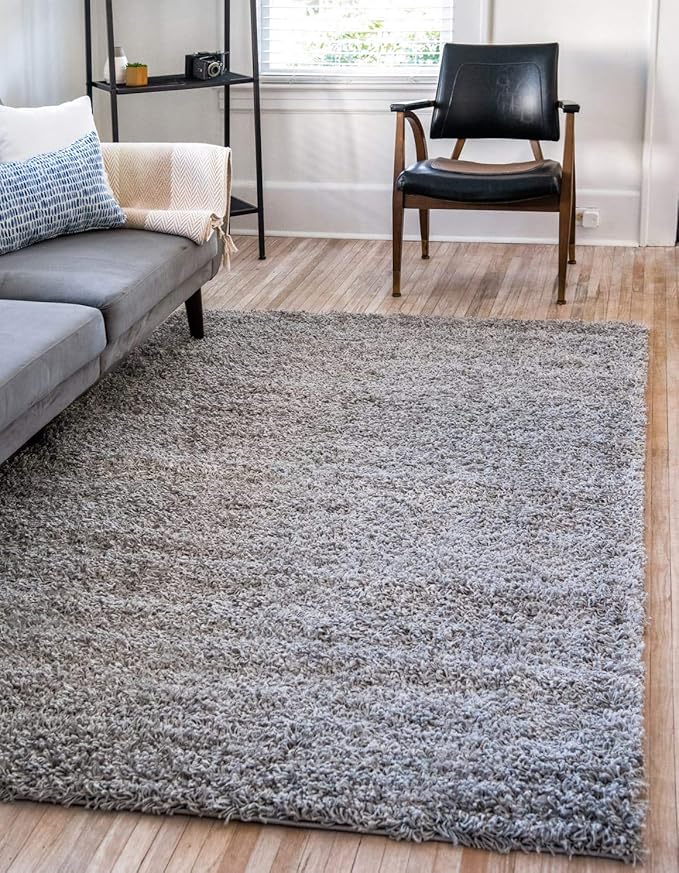 Unique Loom Solid Shag Collection Area Rug (2' 2" x 3' 1" Rectangle, Cloud Gray)