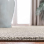 SAFAVIEH Evoke Collection Area Rug - 9' Square, Silver & Ivory, Distressed Design, Non-Shedding & Easy to Clean, Ideal for Living Room, Bedroom, Dining Space (EVK256S)