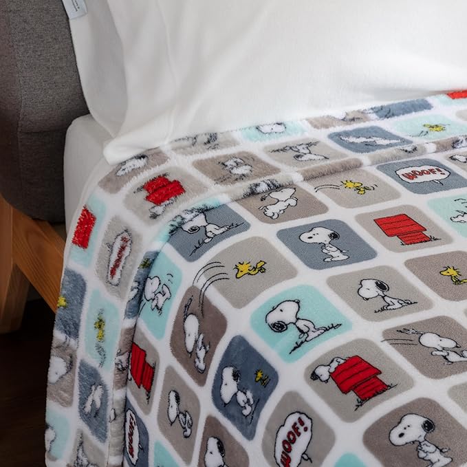 Berkshire Blanket Peanuts® VelvetLoft® Cute Character Snoopy Plush Blanket,Woof Blue,Full/Queen 90 in x 90 in (Official Peanuts® Product)