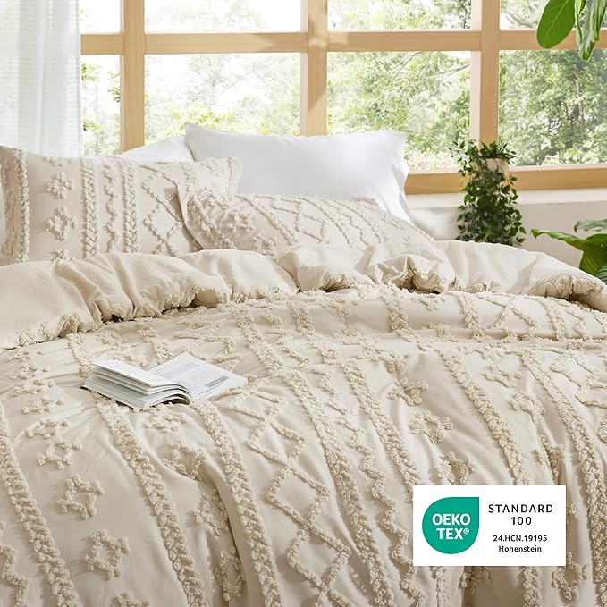 Bedsure Tufted Boho Comforter Set Twin Size - Beige Boho Bed Set, GentleSoft™ 2 Pieces Farmhouse Shabby Chic Embroidery Bedding, Gifts for Woman, Soft Jacquard Twin Comforter for All Seasons