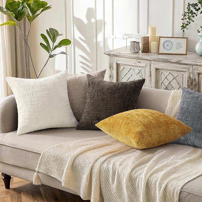 decorUhome Christmas Cream White Chenille Throw Pillow Covers 18x18 Set of 2 Thick Textured Slubby Couch Pillow Covers Farmhouse Accent Modern Neutral Decorative Pillow Cases for Bed Sofa Living Room