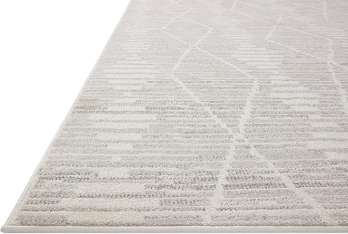Loloi Kamala Collection KAM-02 Ivory/Silver 2'-7" x 8'-0" Runner Rug