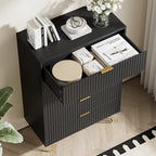 Black Dresser for Bedroom, Fluted Modern Dresser with Gold Pulls and 5 Drawers, 15.7" D x 31.5" W x 47.2" H