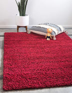 Unique Loom Solid Shag Collection Area Rug (4' 1" x 6' 1" Rectangle, Cherry Red)
