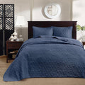Madison Park Quebec Reversible Quilt Set Damask Design, Double Sided Stitching All Season, Lightweight Bedspread Bedding Set, Matching Sham, Navy, Twin(81"x110") 2 Piece
