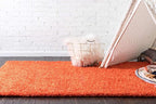 Unique Loom Solid Shag Collection Area Rug (2' 2" x 3' 1" Rectangle, Tiger Orange)