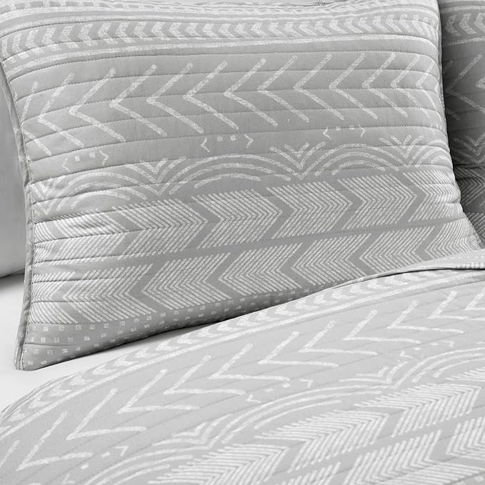 Lush Decor Hygge Geo Pattern Striped 3 Piece Quilt Bedding Set, King, Light Gray