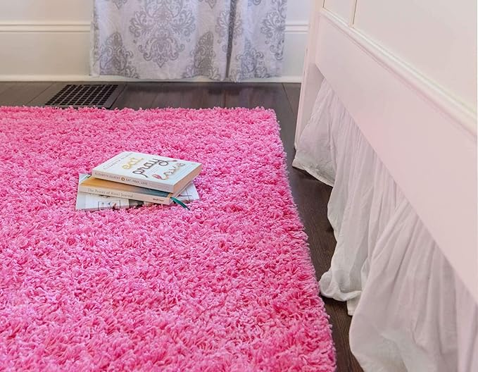 Unique Loom Solid Shag Collection Area Rug (5' 3" x 8' Rectangle, Taffy Pink)