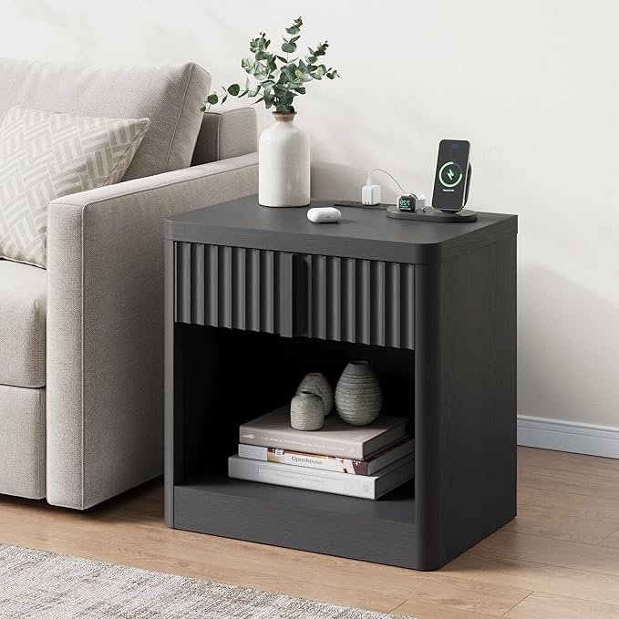 Fluted Nightstand Set of 2 with Charging Station, 23.6" Wood End Table with Solid Wood Handle, Curved Profile Design, Mid Century Moden Bedside Table for Bedroom, Black