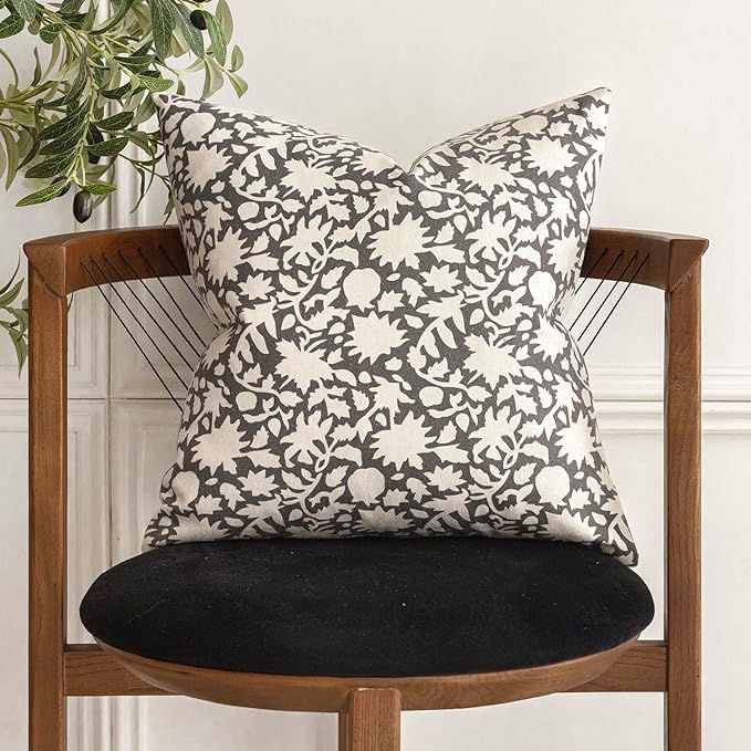 Foindtower Set of 2 Decorative Neutral Floral Throw Pillow Covers Accent Farmhouse Cushion Covers Boho Vintage Pillowcase for Couch Sofa Bedroom Living Room Home Decor,24×24 Inch,Rustic Gray