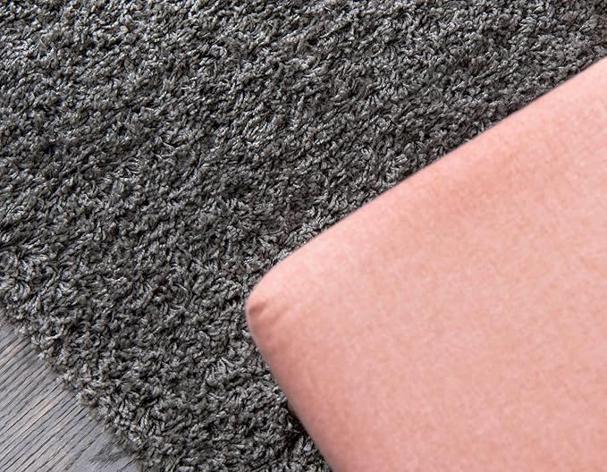 Unique Loom Solid Shag Collection Area Rug (2' x 3' 1" Rectangle, Graphite Gray)