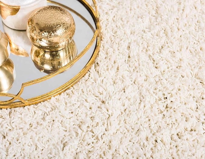 Unique Loom Solid Shag Collection Area Rug (6' 1" x 9' Rectangle, Pure Ivory)