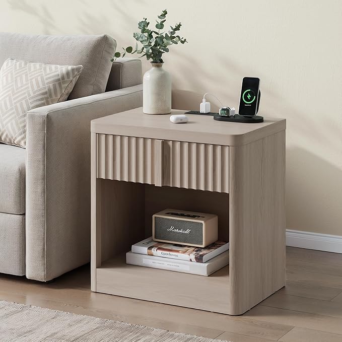 Fluted Nightstand Set of 2 with Charging Station, 23.6" Wood End Table with Solid Wood Handle, Curved Profile Design, Mid Century Moden Bedside Table for Bedroom, White Alder