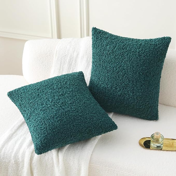 FUTEI Dark Green Throw Pillow Covers 18x18 Inch Set of 2,Furry Faux Fur Teddy Boucle Textured Cushion Covers,Soft Fluffy Decorative Pillow Case,Home Decor for Couch Bed Living Room Office Car