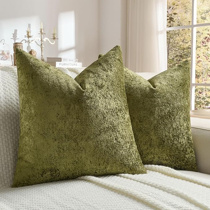 FUTEI Moss Green Flannel Throw Pillow Covers 20x20 Inch Set of 2,Soft Dimensional Textured Cushion Cases,Modern Home Decor for Couch Living Room