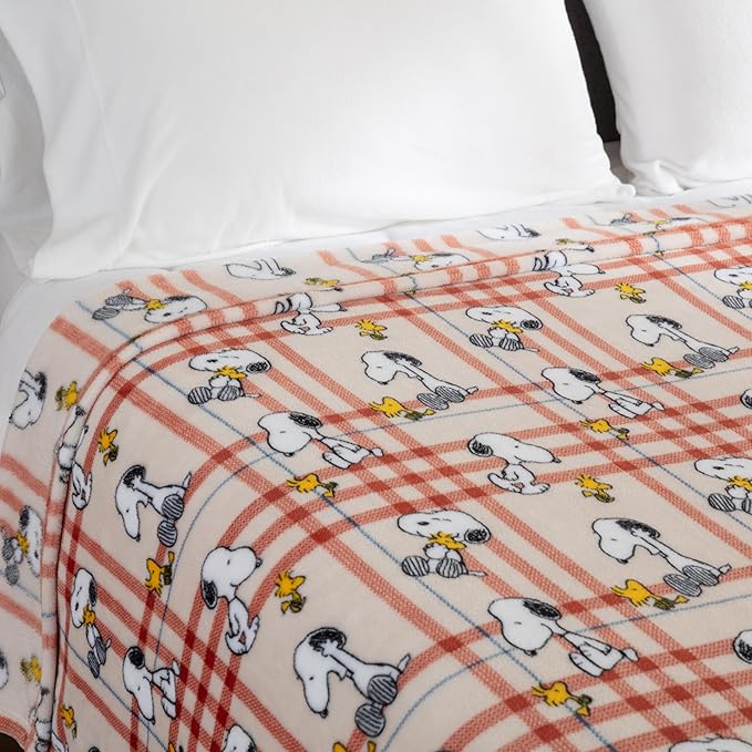 Berkshire Blanket Peanuts® VelvetLoft® Cute Character Snoopy Plush Blanket,Snoopy and Woodstock Wood Holiday Plaid Medium Tan,Twin 60 in x 90 in (Official Peanuts® Product)