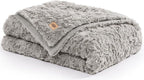 UGG Faux Fur Twin Blanket, Double-Sided Fluffy Blanket, Cozy Oversized Throw for Couch, Washable Bedding for Twin XL Bed, Luxury Home Decor, 66" x 90", Seal Grey (Adalee)