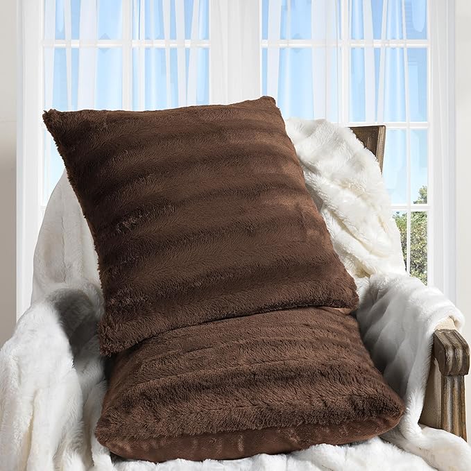 Cheer Collection Faux Fur Throw Pillows - Decorative Pillows for Couch, Bed Throw Pillows, Chocolate Accent Pillows for Bedroom or Living Room Aesthetic, Set of 2 Furry Throw Pillows, 22" x 22"