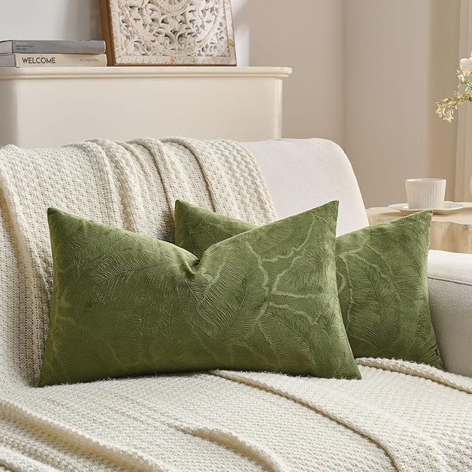 FUTEI Moss Green Velvet Throw Pillow Covers 18x18 Inch Set of 2,Soft Embossed Leaf-Relief Textured Cushion Cases,Natural Home Decor for Couch Living Room