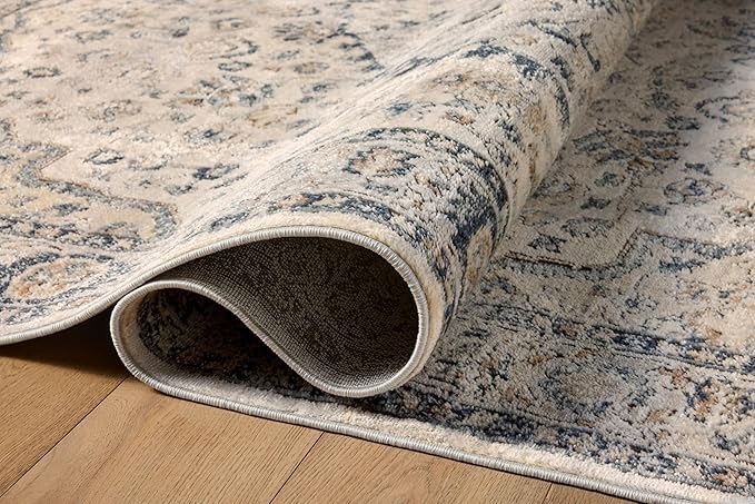 Loloi Teagan Collection TEA-01 Natural/Lt. Grey 2'-8" x 7'-6" Runner Rug, Large, Soft Neutral Rug, High-Traffic for Living Room, Bedroom, Home Office, Dining Area