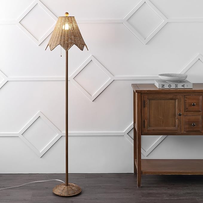 JONATHAN Y JYL5501A Tybee 60.5" Traditional Coastal Rattan Scalloped LED Floor Lamp Minimalist, Shabby Chic, Classic, Cottage, Bedroom, Living Room, Entryway, Office, Dining Room, Natural Brown