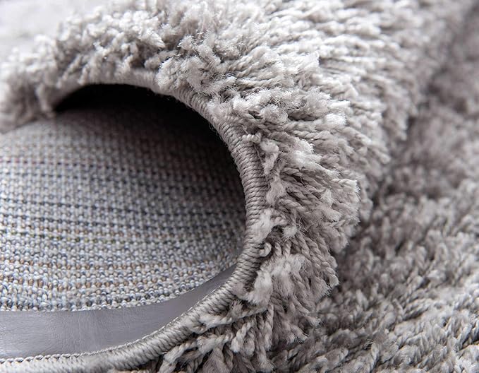 Unique Loom Solid Shag Collection Area Rug (2' 2" x 3' 1" Rectangle, Cloud Gray)