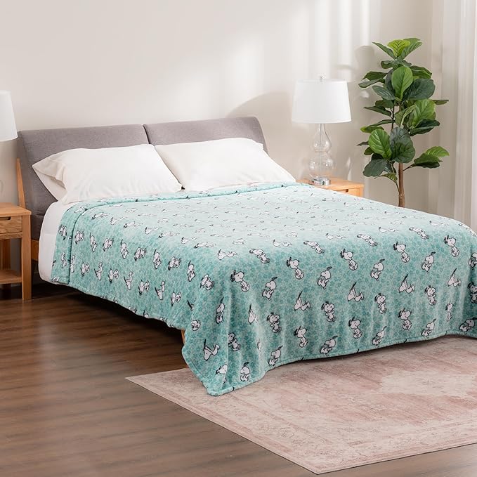 Berkshire Blanket Peanuts® VelvetLoft® Cute Character Snoopy Plush Blanket,Snoopy Springtime Floral Dance Large Blue,Full/Queen 90 in x 90 in (Official Peanuts® Product)