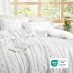 Bedsure Tufted Boho Comforter Set Full Size - Bright White Boho Bed Set, GentleSoft™ 3 Pieces Farmhouse Shabby Chic Embroidery Bedding, Gifts for Woman, Soft Jacquard Full Comforter for All Seasons