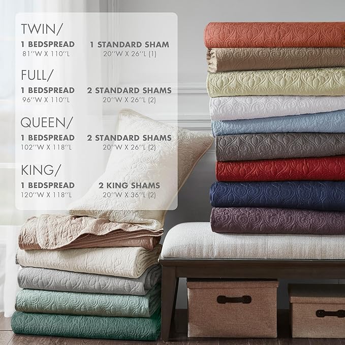 Madison Park Quebec King Size Quilt Bedding Set - Grey , Damask – 3 Piece Bedding Quilt Coverlets – Ultra Soft Microfiber Bed Quilts Quilted Coverlet