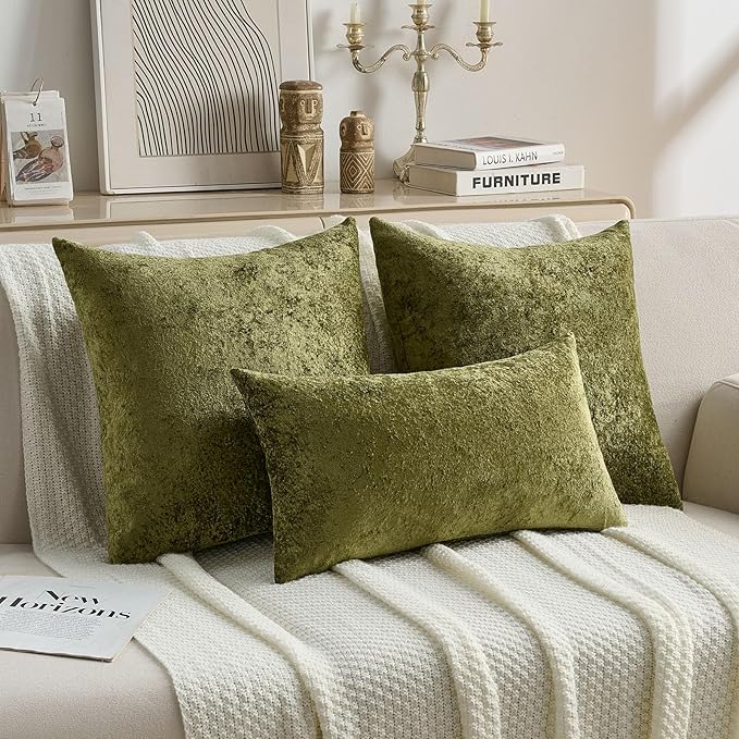 FUTEI Moss Green Flannel Throw Pillow Covers 22x22 Inch Set of 2,Soft Dimensional Textured Cushion Cases,Modern Home Decor for Couch Living Room