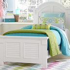 LIBERTY FURNITURE INDUSTRIES, INC. Summer House Twin Panel Headboard