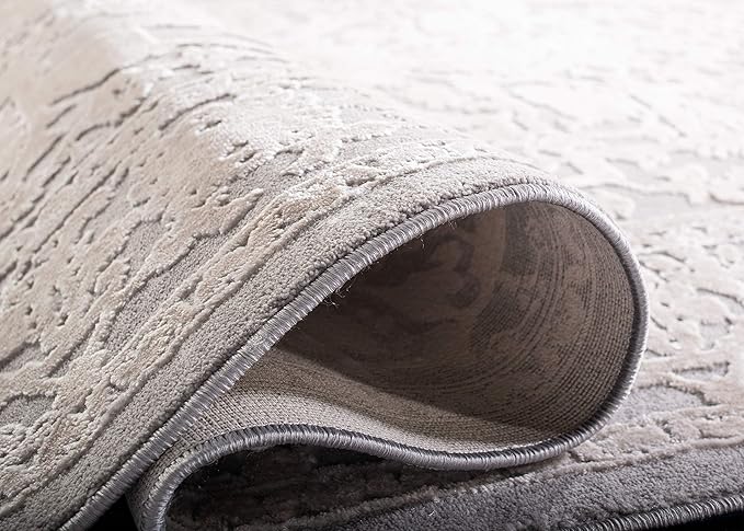 SAFAVIEH Reflection Collection Area Rug - 6'7" Square, Light Grey & Cream, Non-Shedding & Easy Cleaning, Ideal for Living Room, Bedroom (RFT665C)