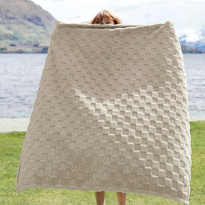 Bedsure GentleSoft Light Brown Twin XL Blanket for Bed - Super Soft Cozy Fleece Blankets for Women, Cute Throws for Girls, Dorm Room Essentials for Girls Teens Back to School, 66x90 Inches