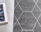 Unique Loom Trellis Frieze Collection Area Rug - Geometric (5' x 8' Oval, Light Gray/ Ivory)