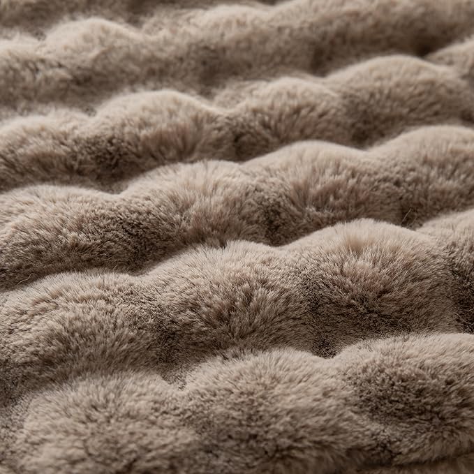 Pack of 2 Thick Plush Throw Pillow Covers Fluffy Wave Faux Fur Decorative Cushion Covers Soft Wool Pillowcase for Sofa Couch Livingroom 22x22 Inch Taupe