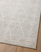 Loloi Kamala Collection KAM-02 Ivory/Silver 2'-7" x 8'-0" Runner Rug